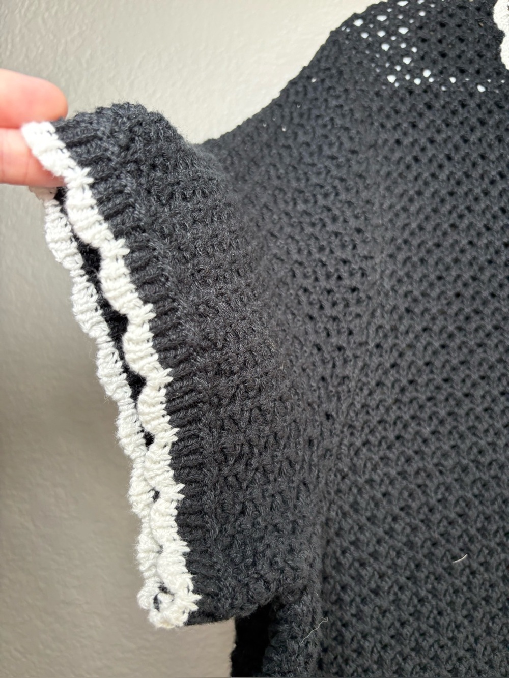 J.Crew Factory Short Sleeve Crochet Gold Button Cardigan Sweater Black XL - Picture 6 of 10